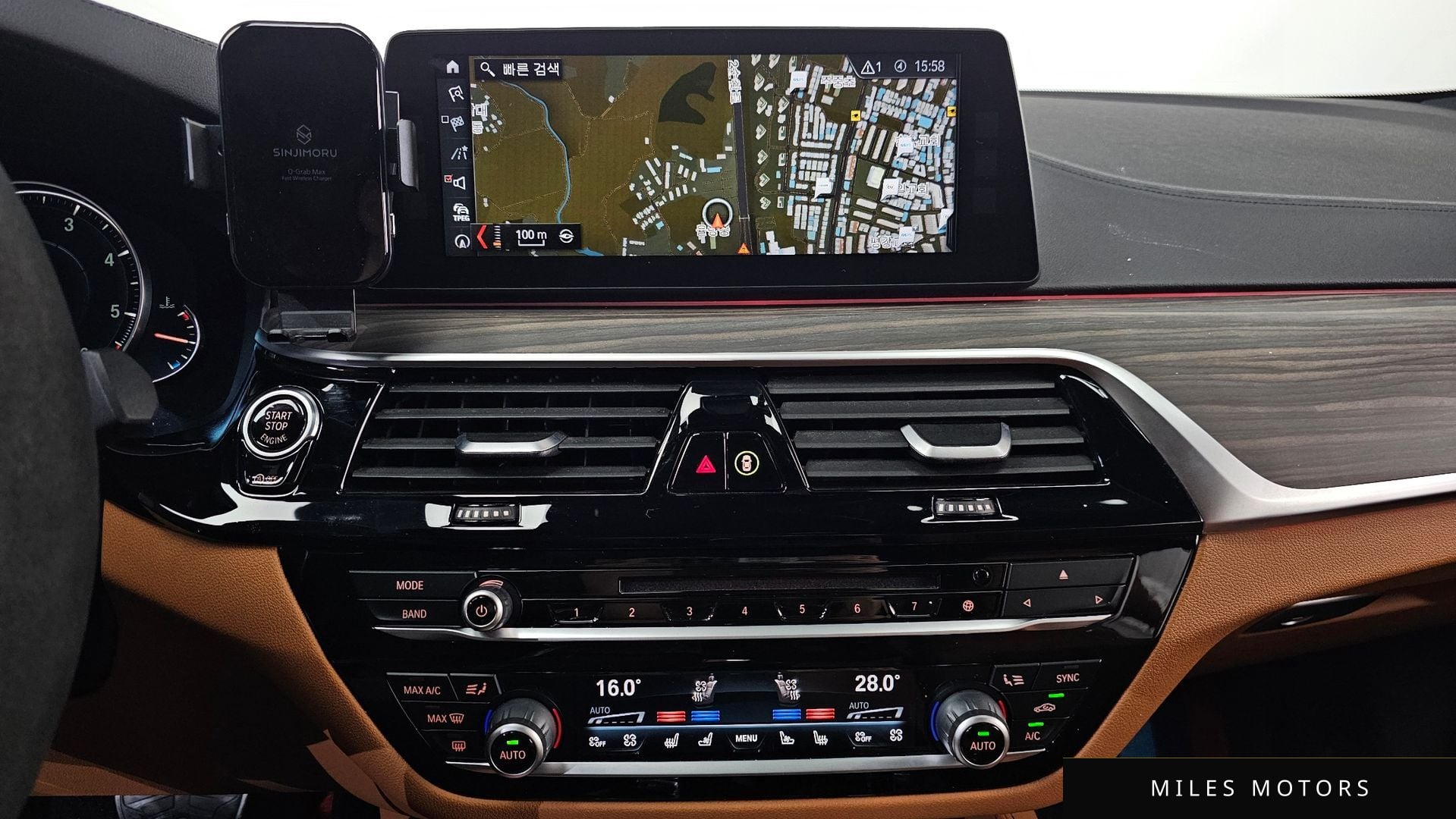 BMW 5시리즈 (G30) 2017 — миниатюра 16