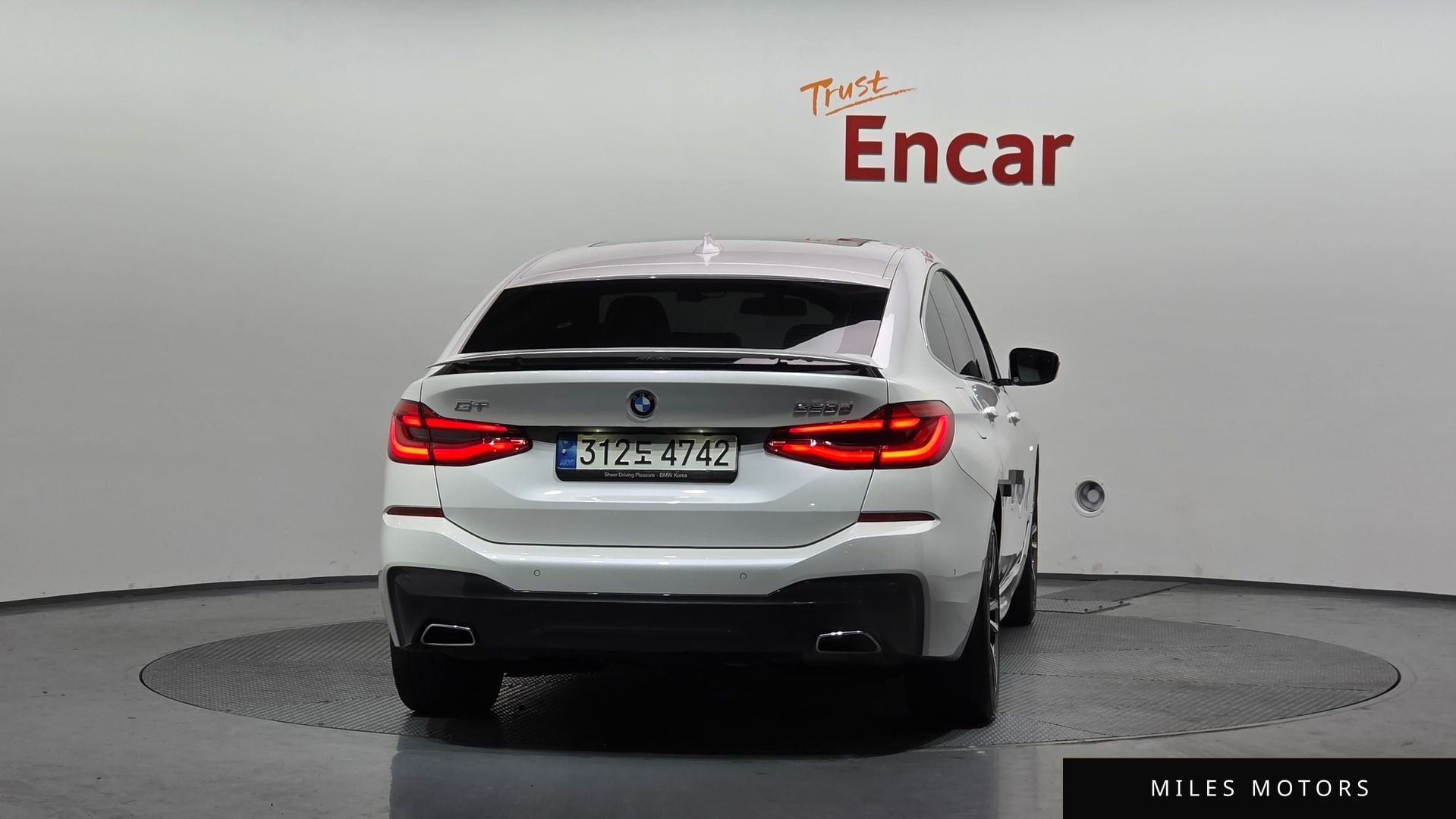 BMW 6시리즈 GT (G32) 2022 — миниатюра 4