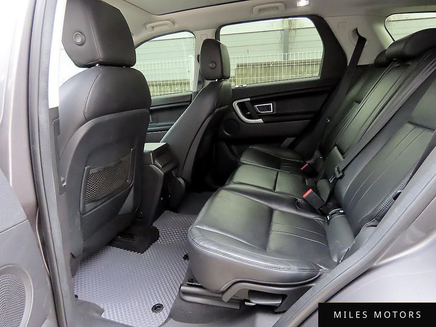 Land Rover Discovery Sport 2018 — миниатюра 6
