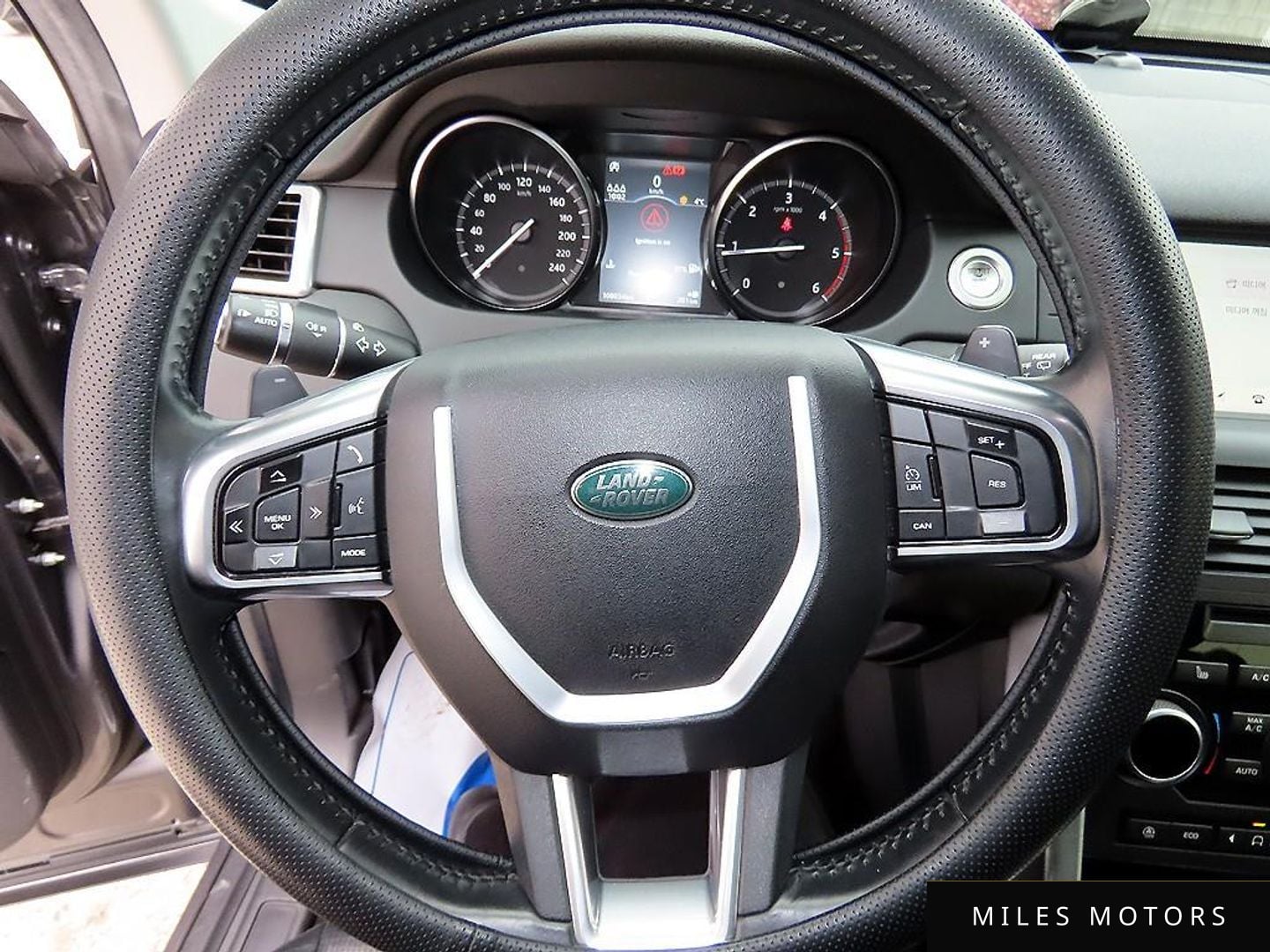 Land Rover Discovery Sport 2018 — миниатюра 8