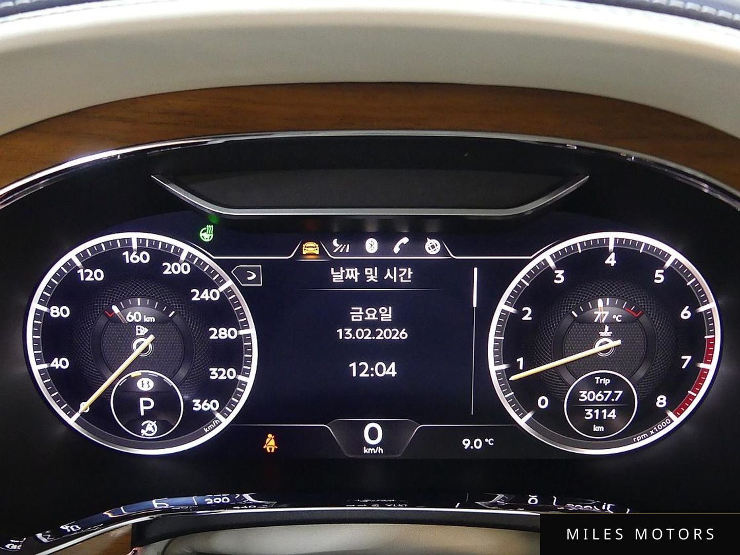 Bentley Continental GT 2023 — миниатюра 8