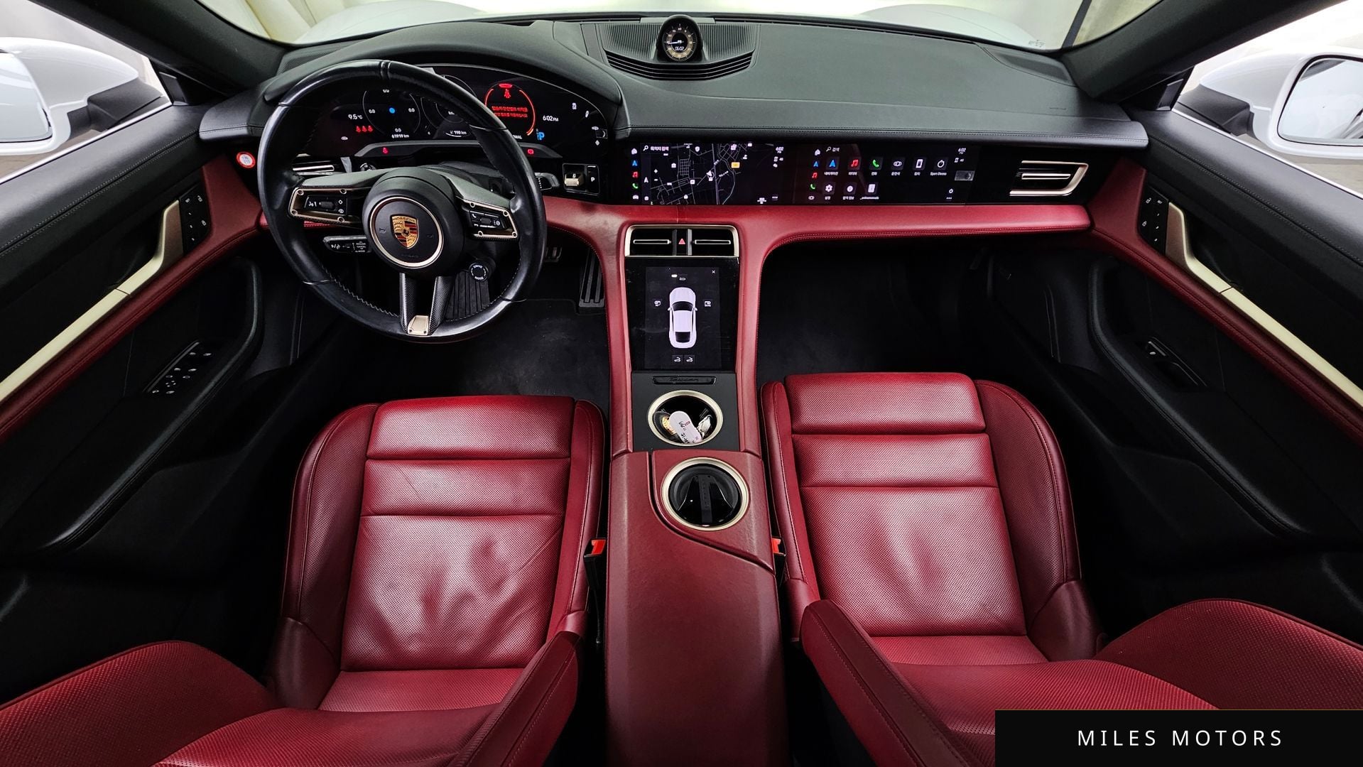 Porsche Taycan 2022 — миниатюра 7