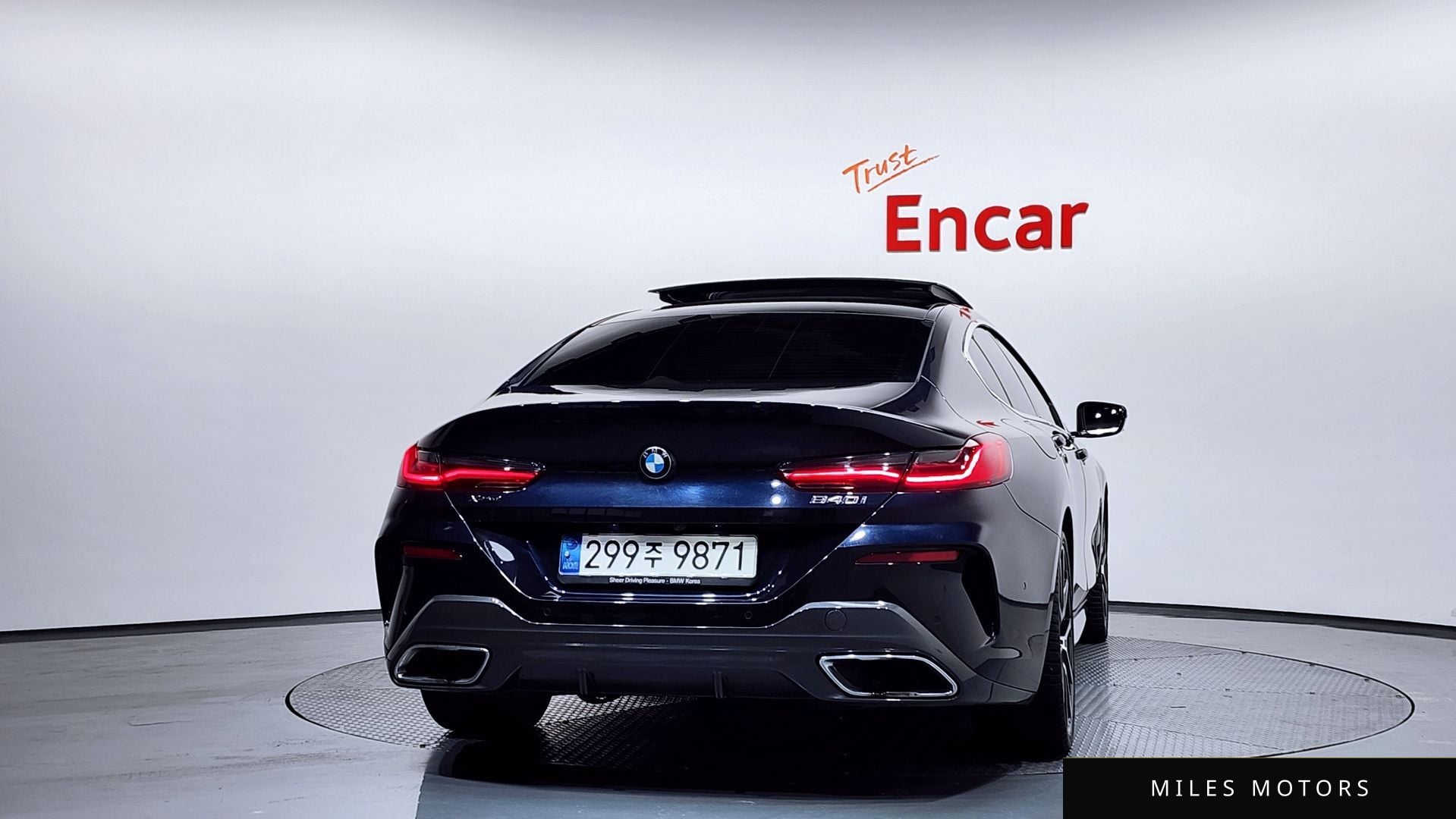 BMW 8 Series (G15) 2021 — миниатюра 4