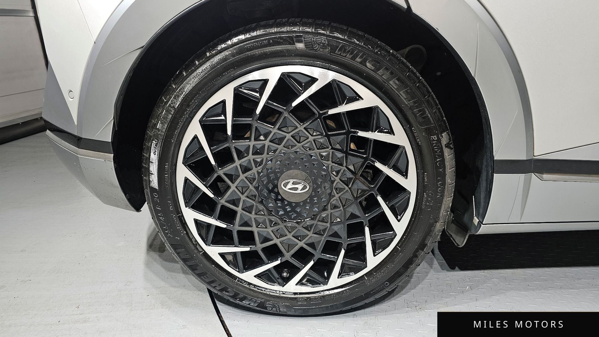 Hyundai Ioniq5 2022 — миниатюра 5
