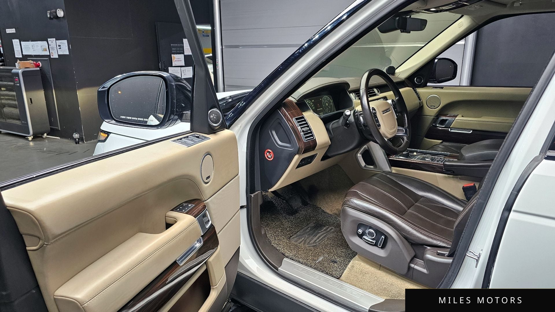 Land Rover Range Rover 2017 — миниатюра 10
