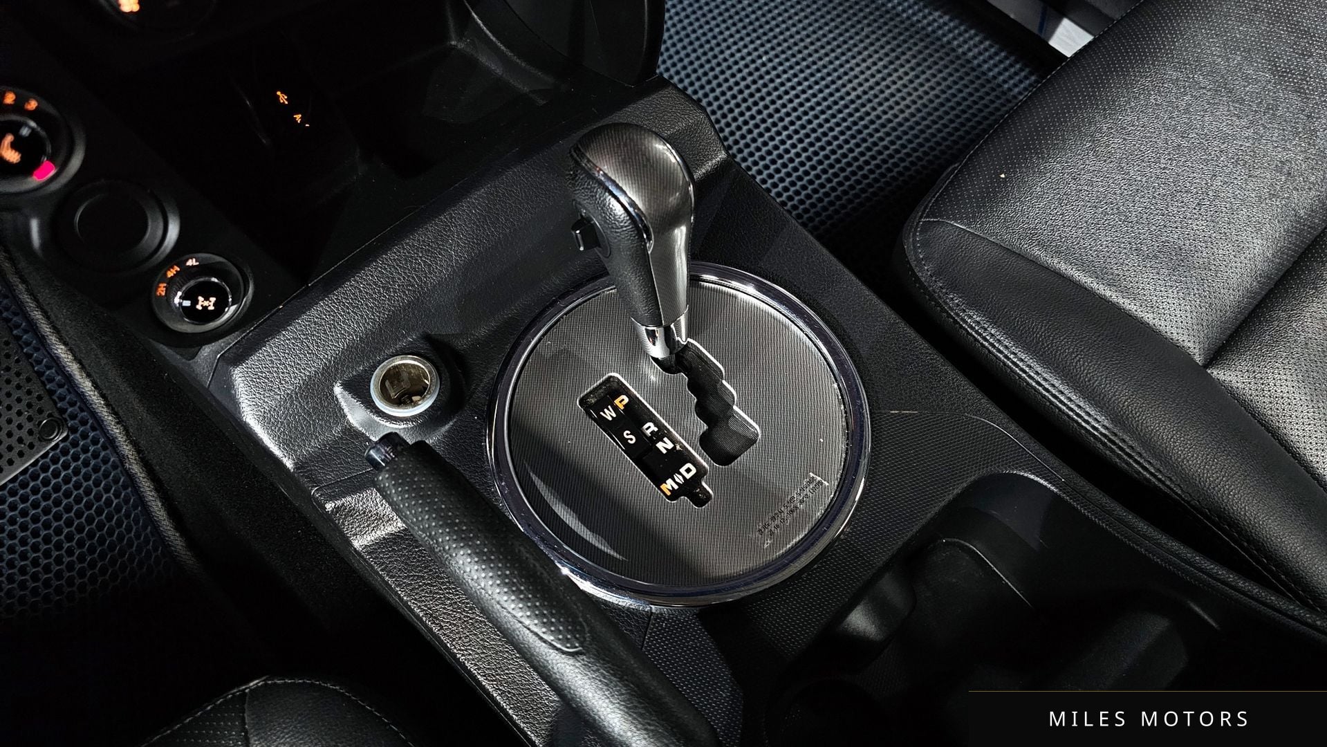 KG Mobility KORANDO 2016 — миниатюра 9