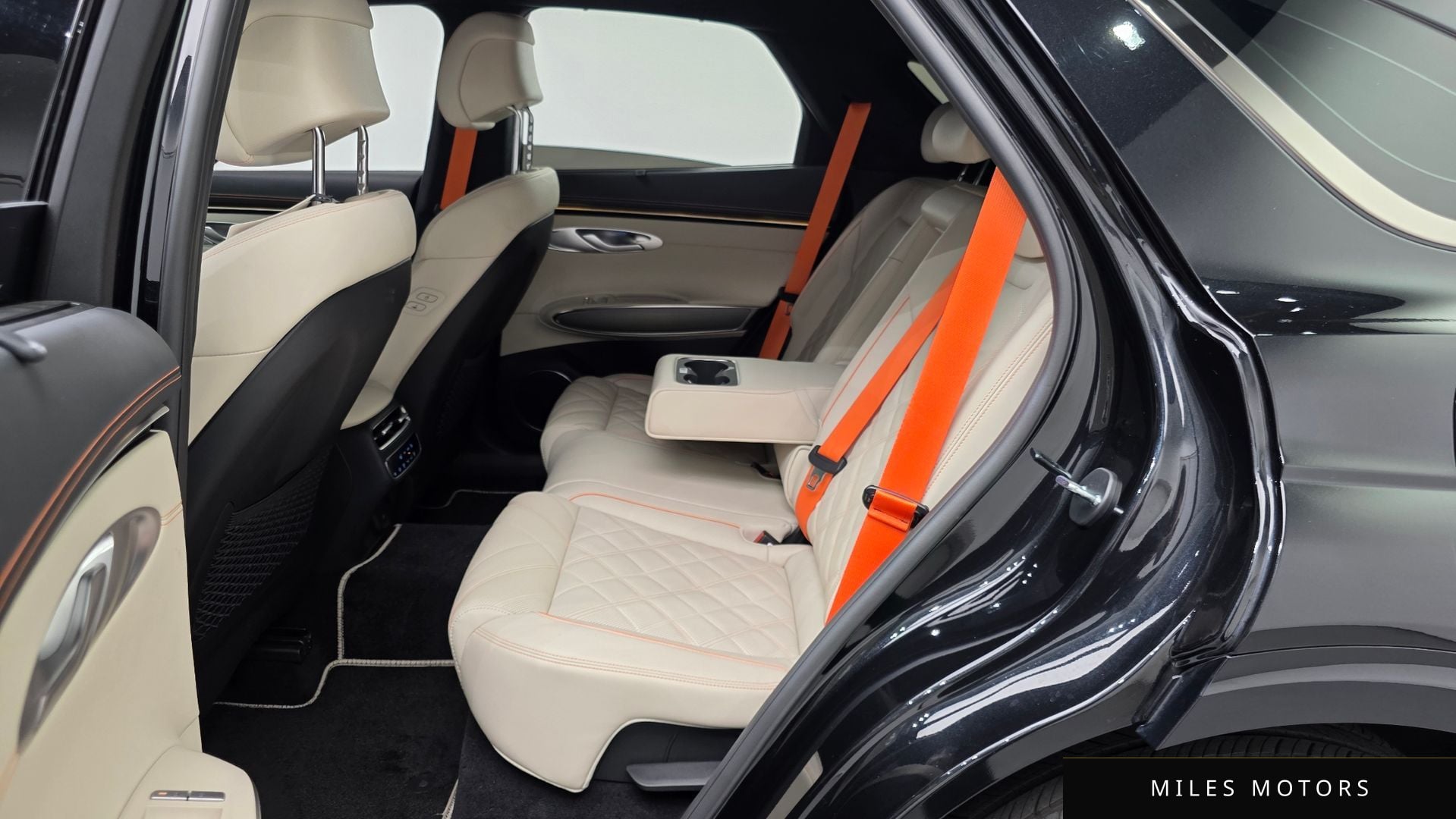 Genesis GV70 2025 — миниатюра 12