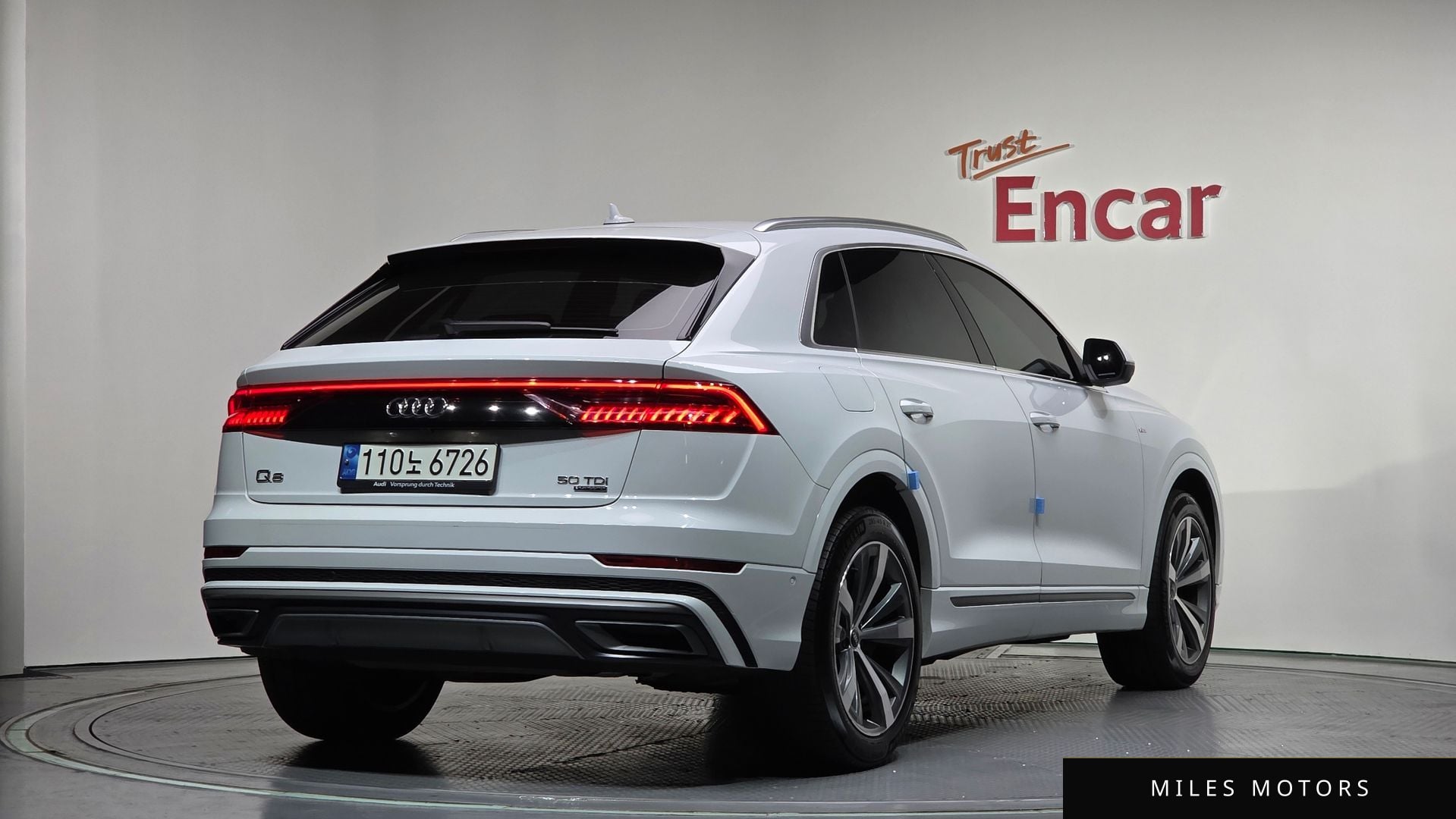 Audi Q8 (4M) 2022 — миниатюра 2