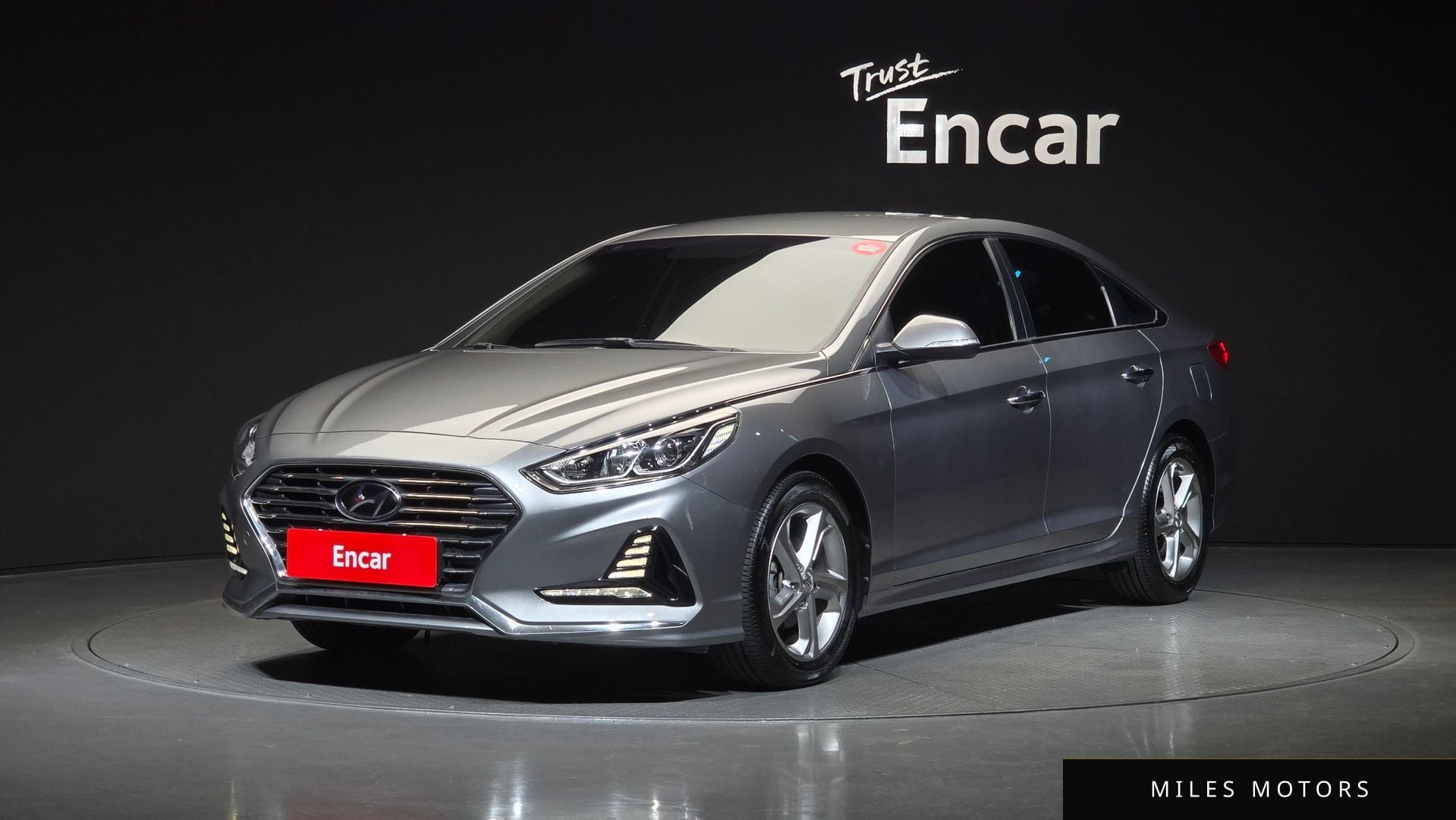 Hyundai Sonata 2018 — фото 1 из 12