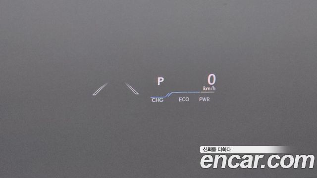 Лексус ES300h 2025 — миниатюра 17