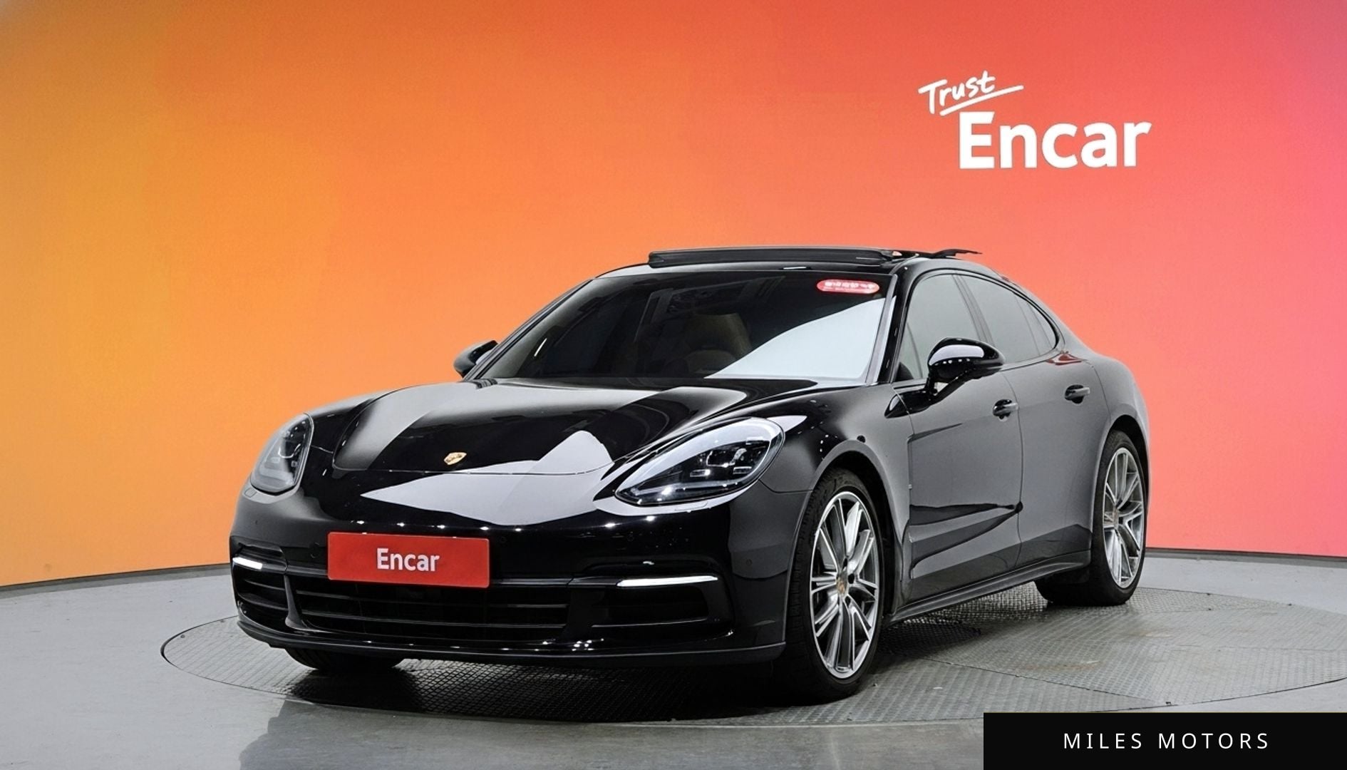 Porsche Panamera 2018 — миниатюра 10