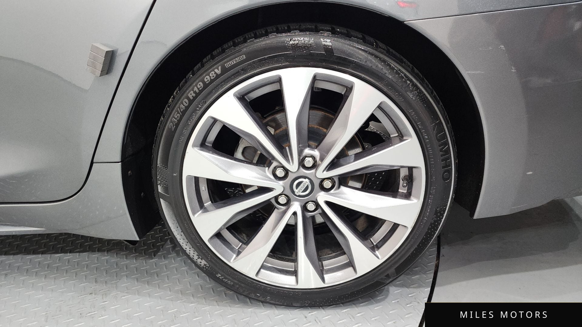 Nissan Maxima 2019 — миниатюра 5