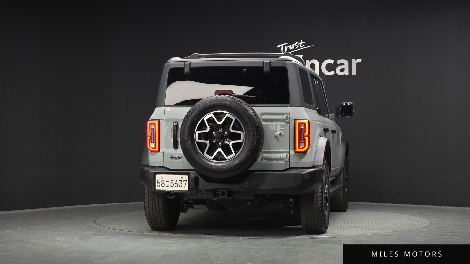 Ford Bronco 2023 — миниатюра 4