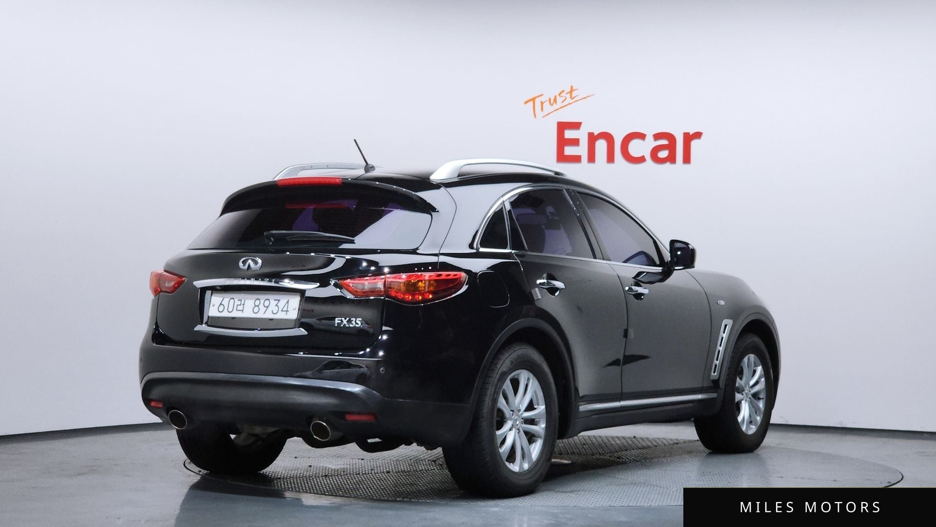 Infiniti FX35 2010 — миниатюра 2