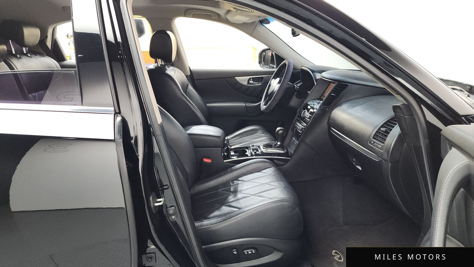 Infiniti FX35 2010 — миниатюра 11