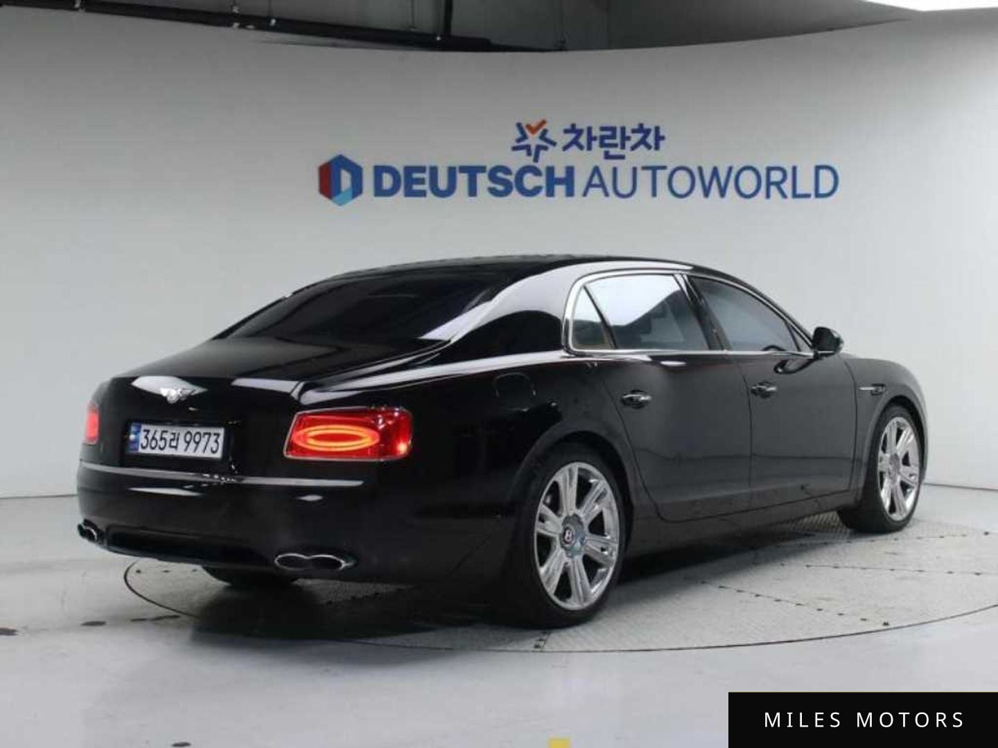 Bentley Flying Spur 2015 — миниатюра 2