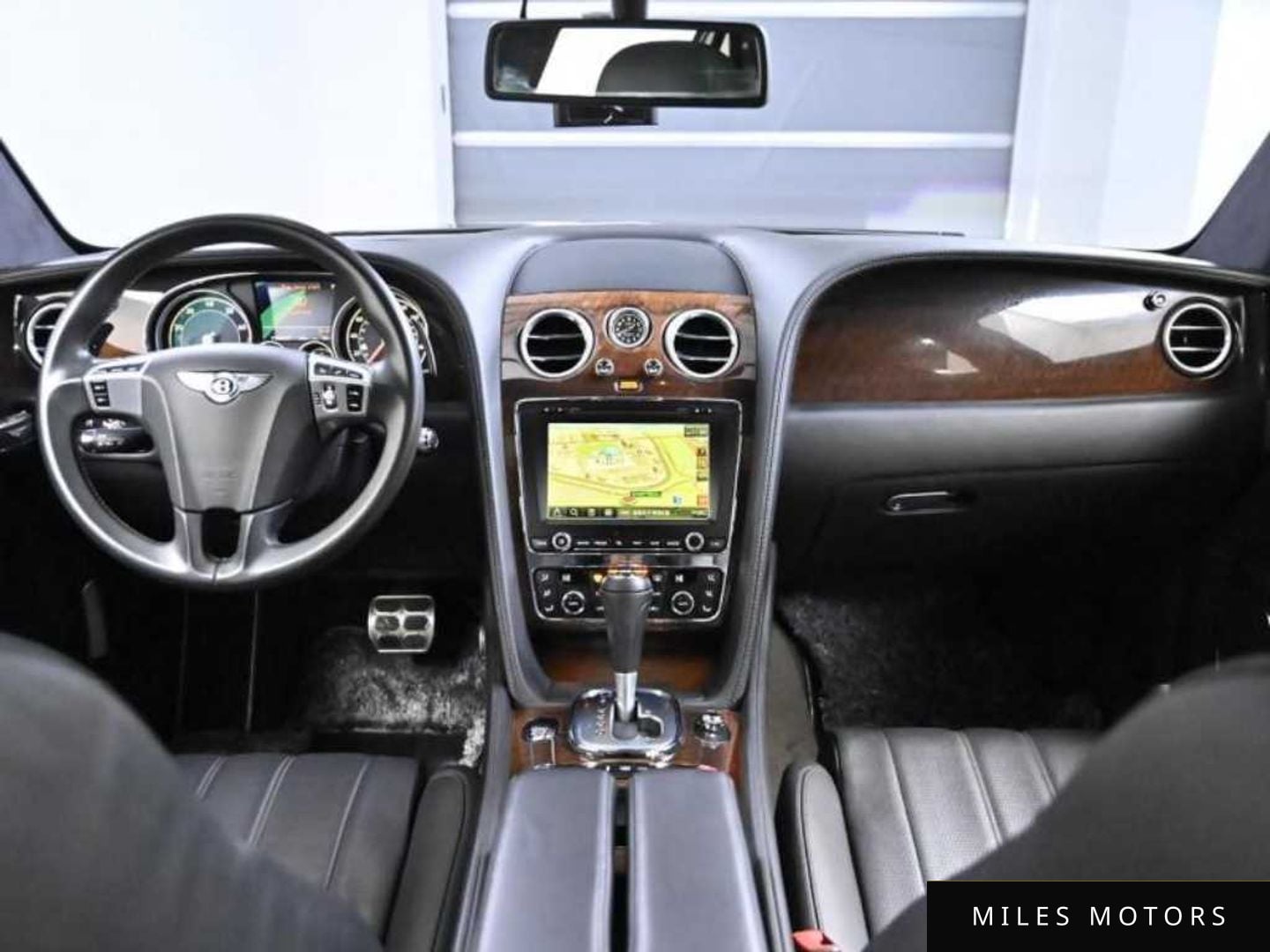 Bentley Flying Spur 2015 — миниатюра 7