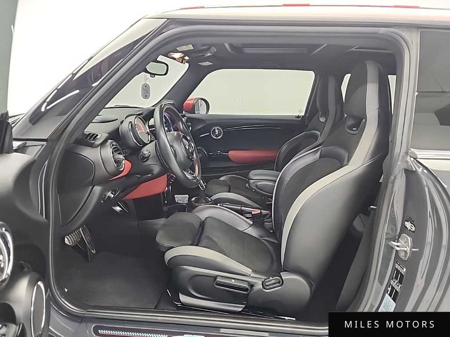 MINI Cooper S 2020 — миниатюра 11