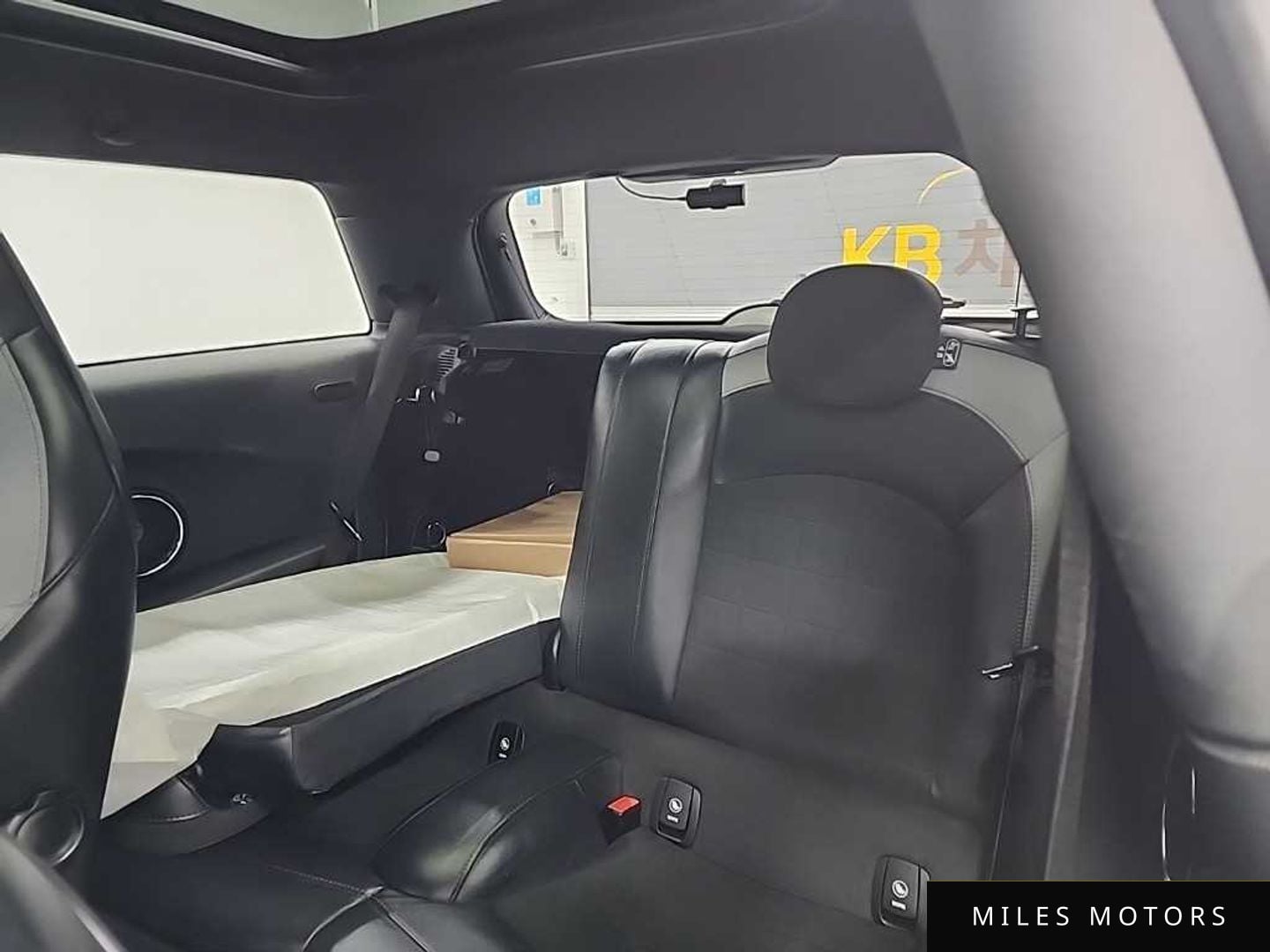 MINI Cooper S 2020 — миниатюра 12