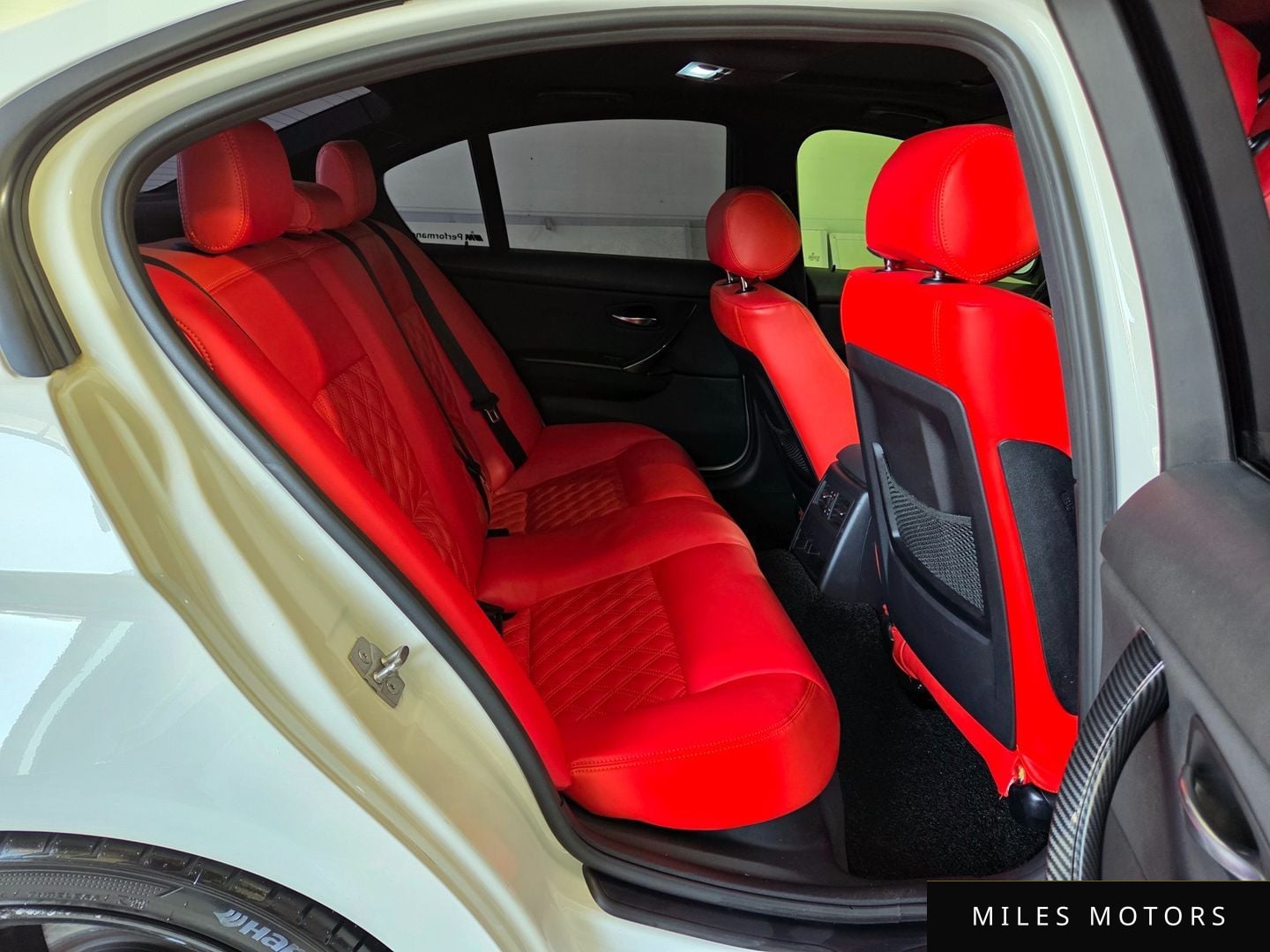 BMW 3 Series (E90) 2011 — миниатюра 12