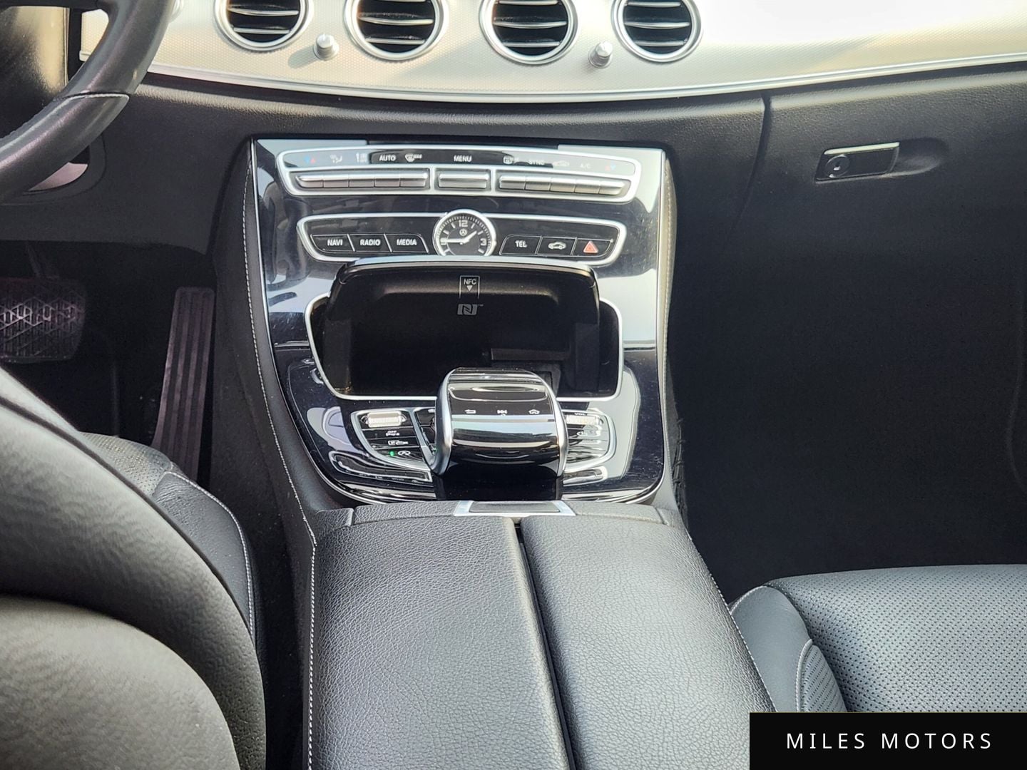 Mercedes-Benz E-Class W213 2019 — миниатюра 11