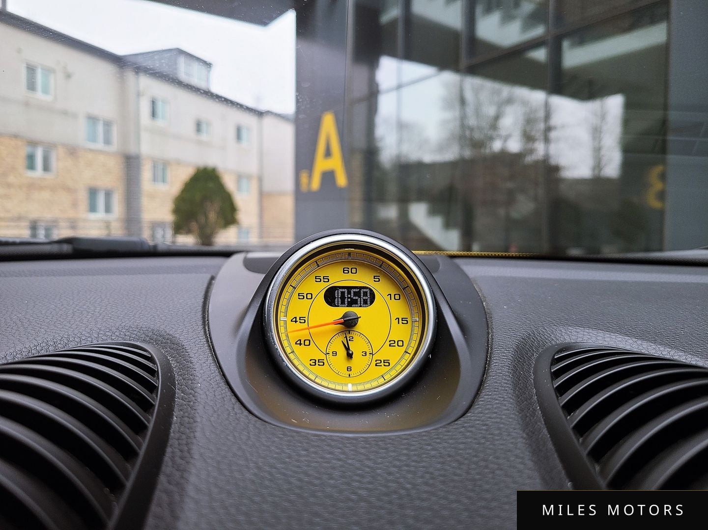 Porsche 718 2018 — миниатюра 9