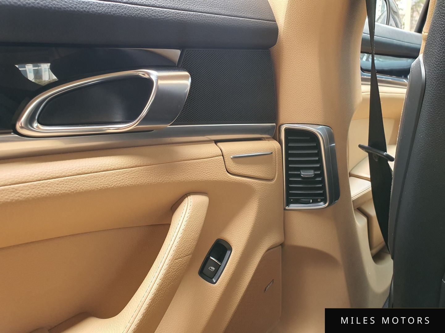 Porsche Panamera 2016 — миниатюра 12