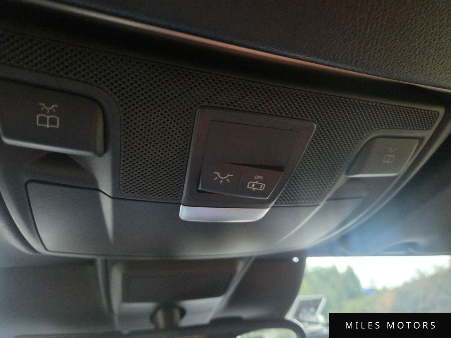 Mercedes-Benz C-클래스 W205 2017 — миниатюра 17