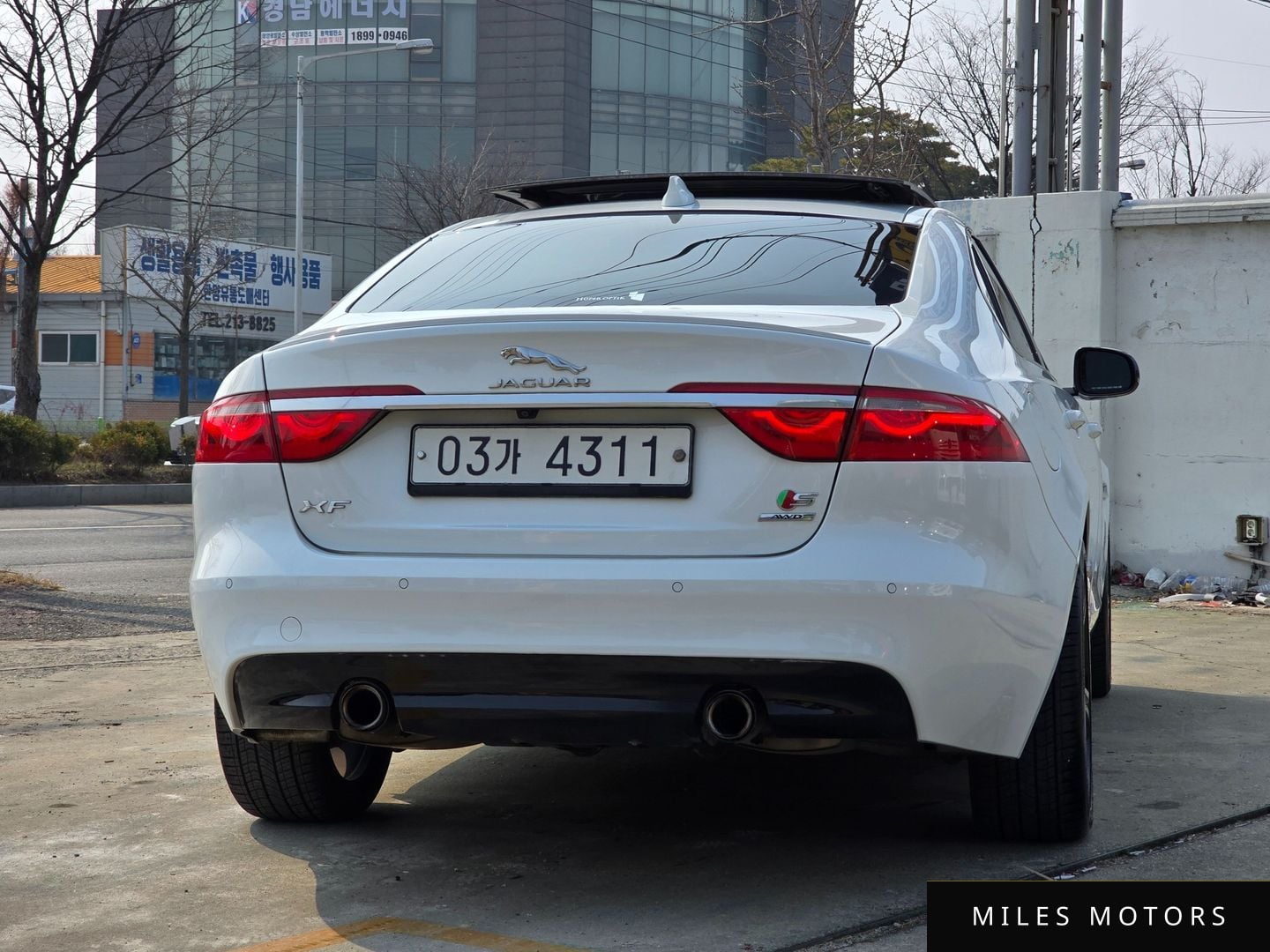 Jaguar XF (X260) 2017 — миниатюра 2
