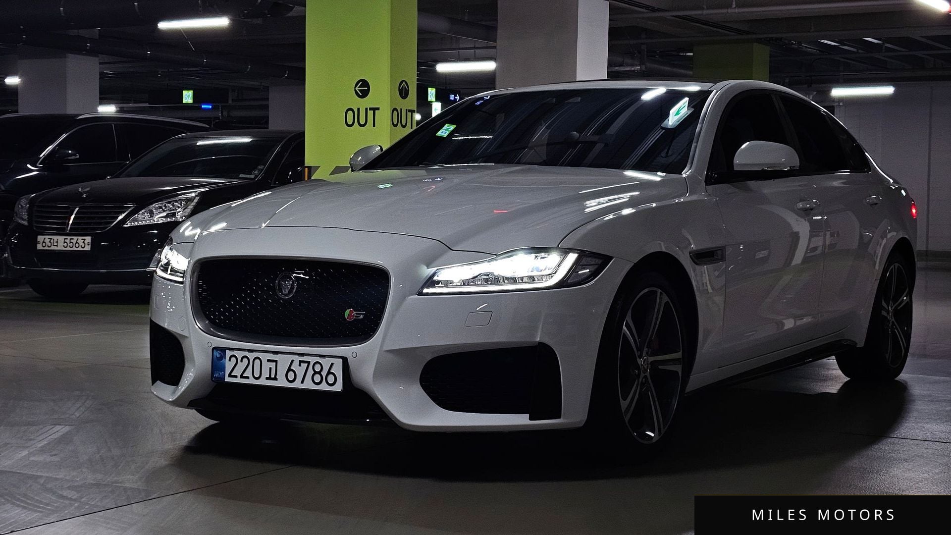 Jaguar XF (X260) 2018 — фото 1 из 12