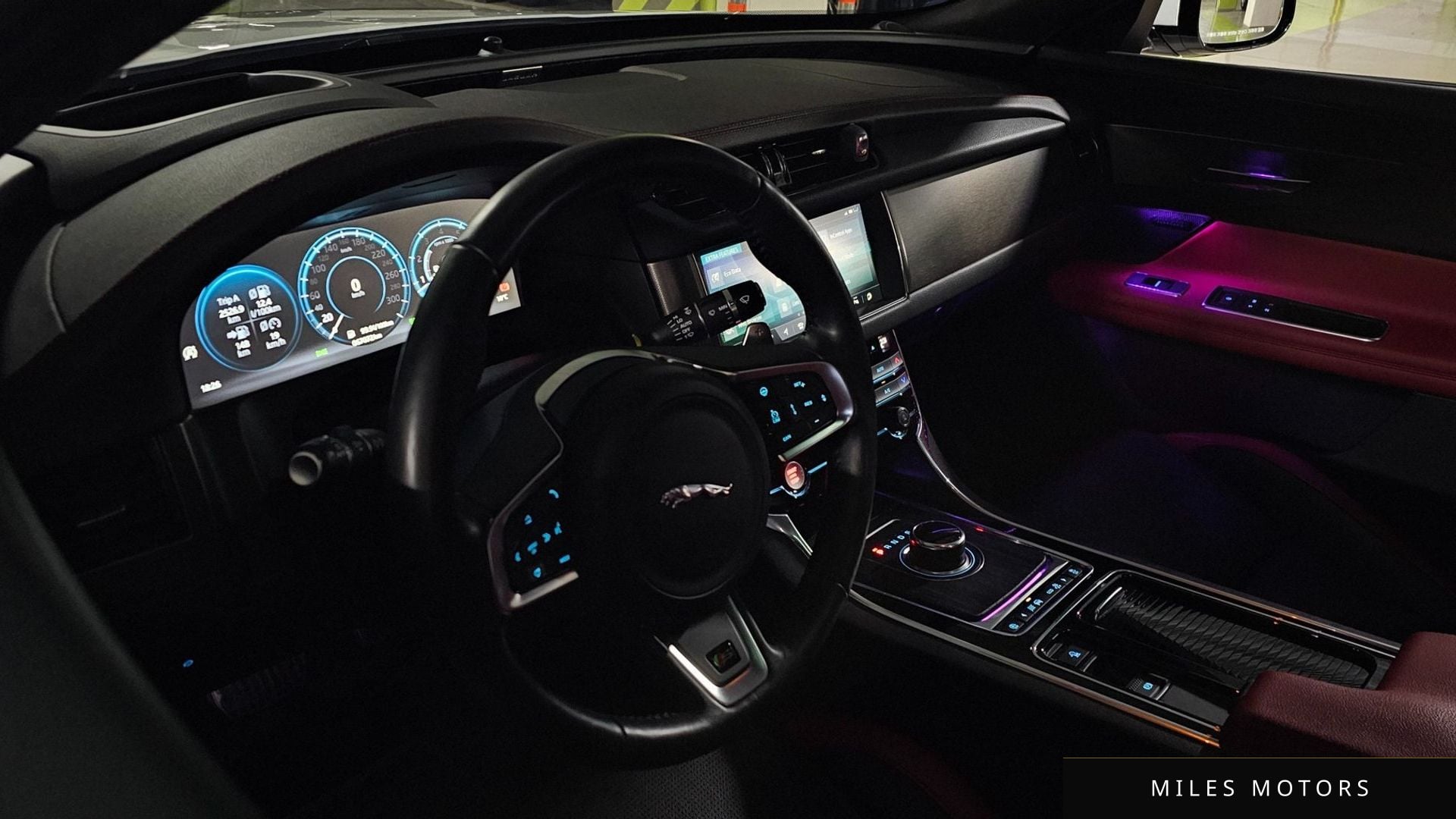 Jaguar XF (X260) 2018 — миниатюра 9