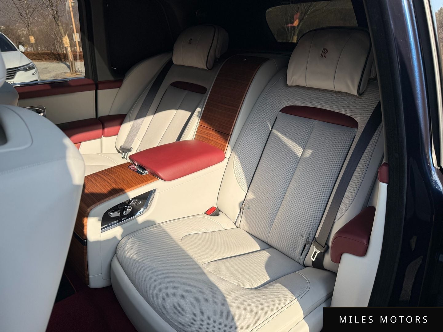 Rolls-Royce 컬리넌 2020 — миниатюра 10
