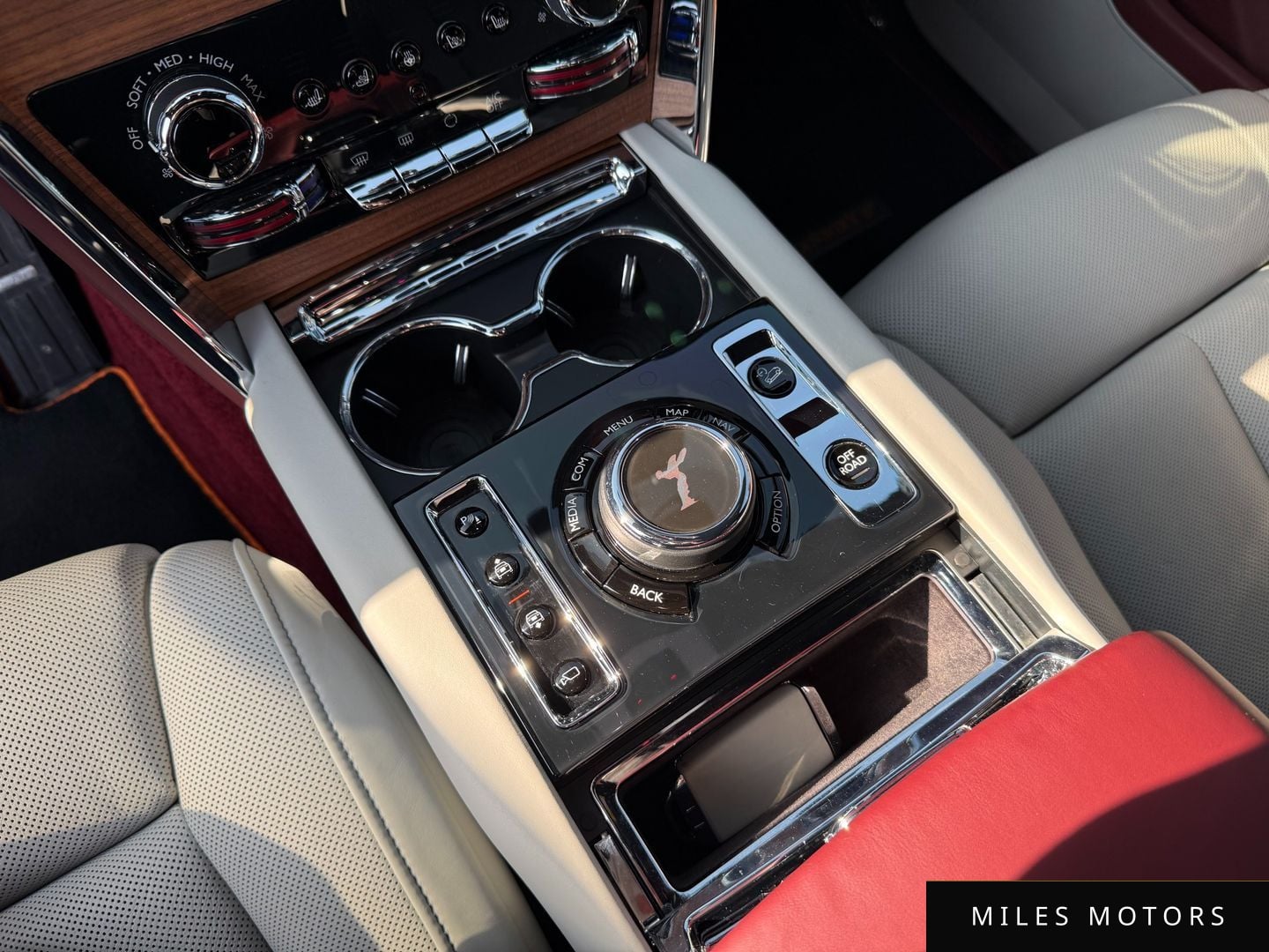 Rolls-Royce 컬리넌 2020 — миниатюра 15