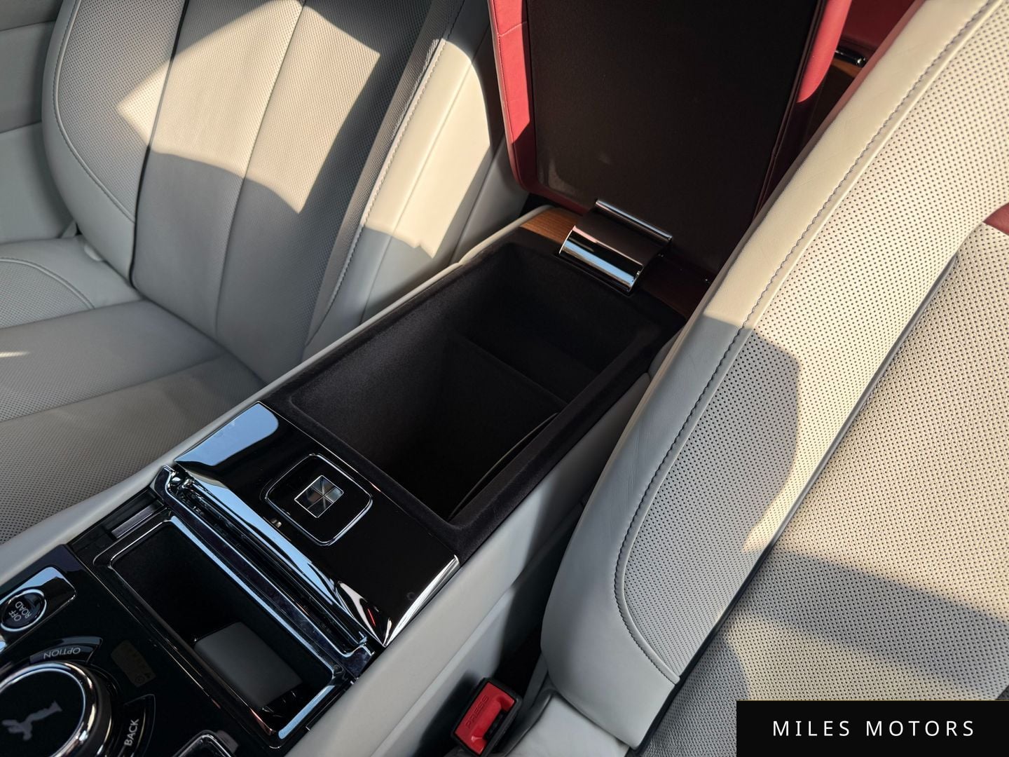 Rolls-Royce 컬리넌 2020 — миниатюра 18