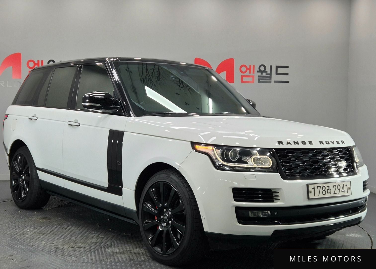 Land Rover Range Rover 2015 — фото 1 из 12