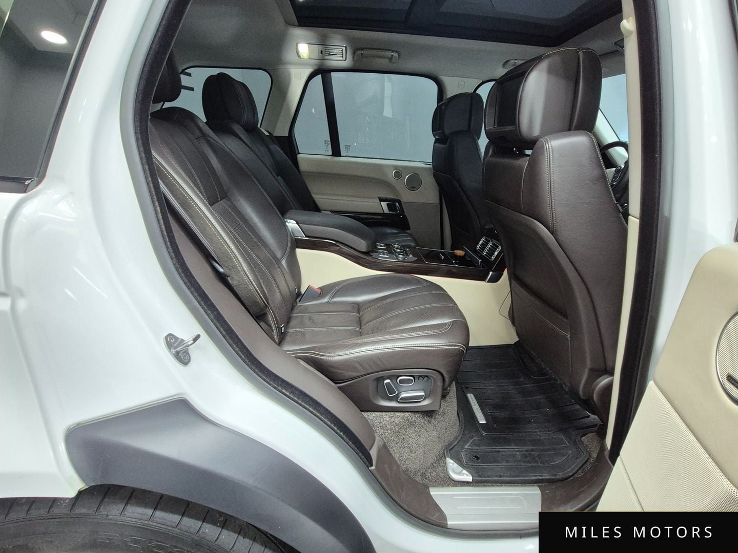 Land Rover Range Rover 2015 — миниатюра 11