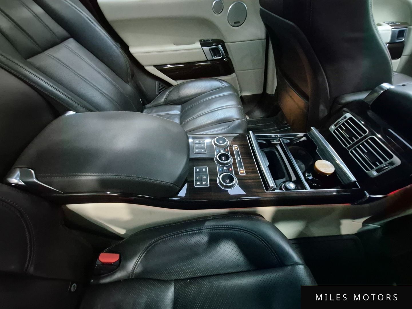 Land Rover Range Rover 2015 — миниатюра 12