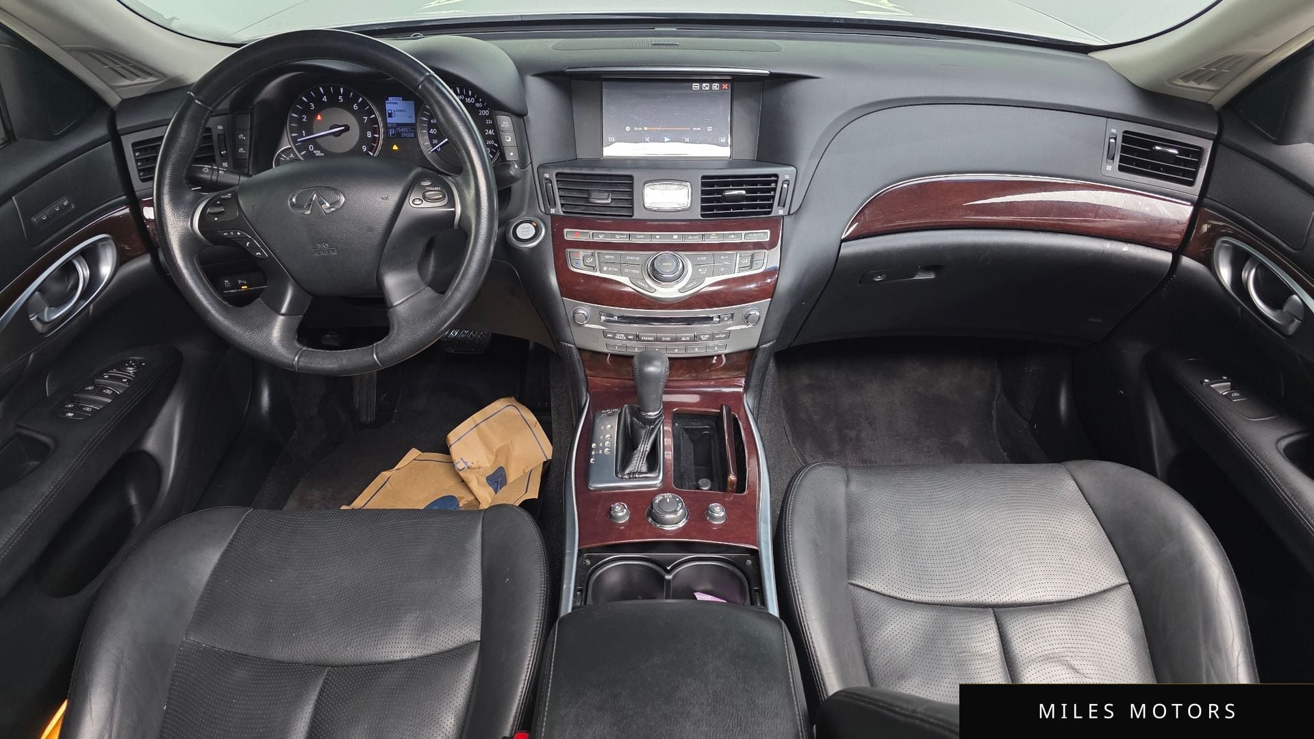 Infiniti Q70 2017 — миниатюра 7