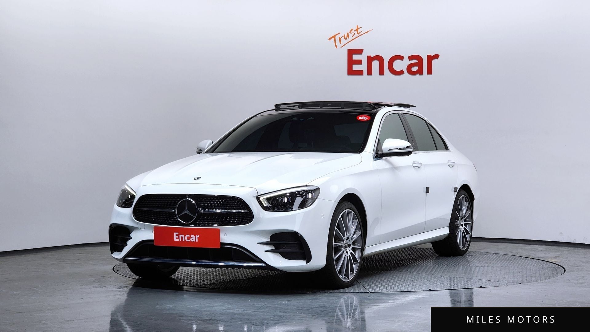 Mercedes-Benz E-Class W213 2022 — фото 1 из 12