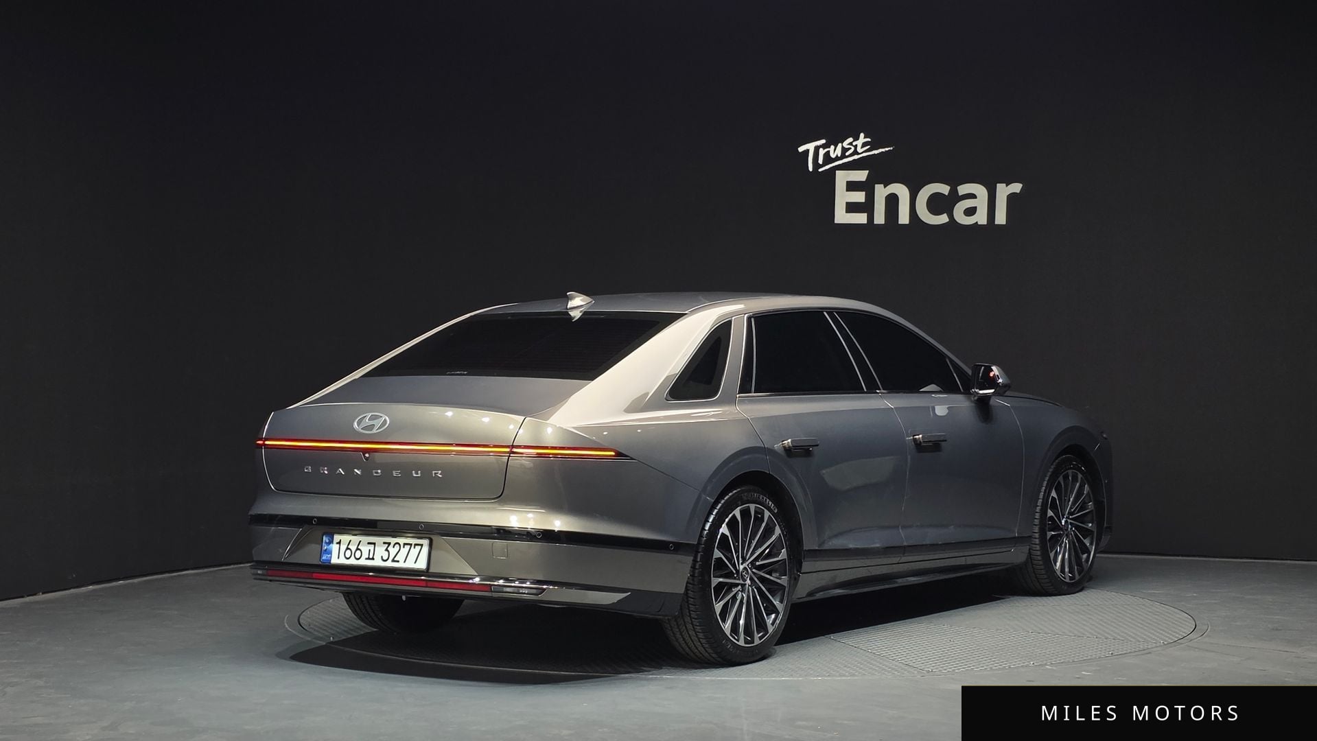 Hyundai Grandeur 2023 — миниатюра 2