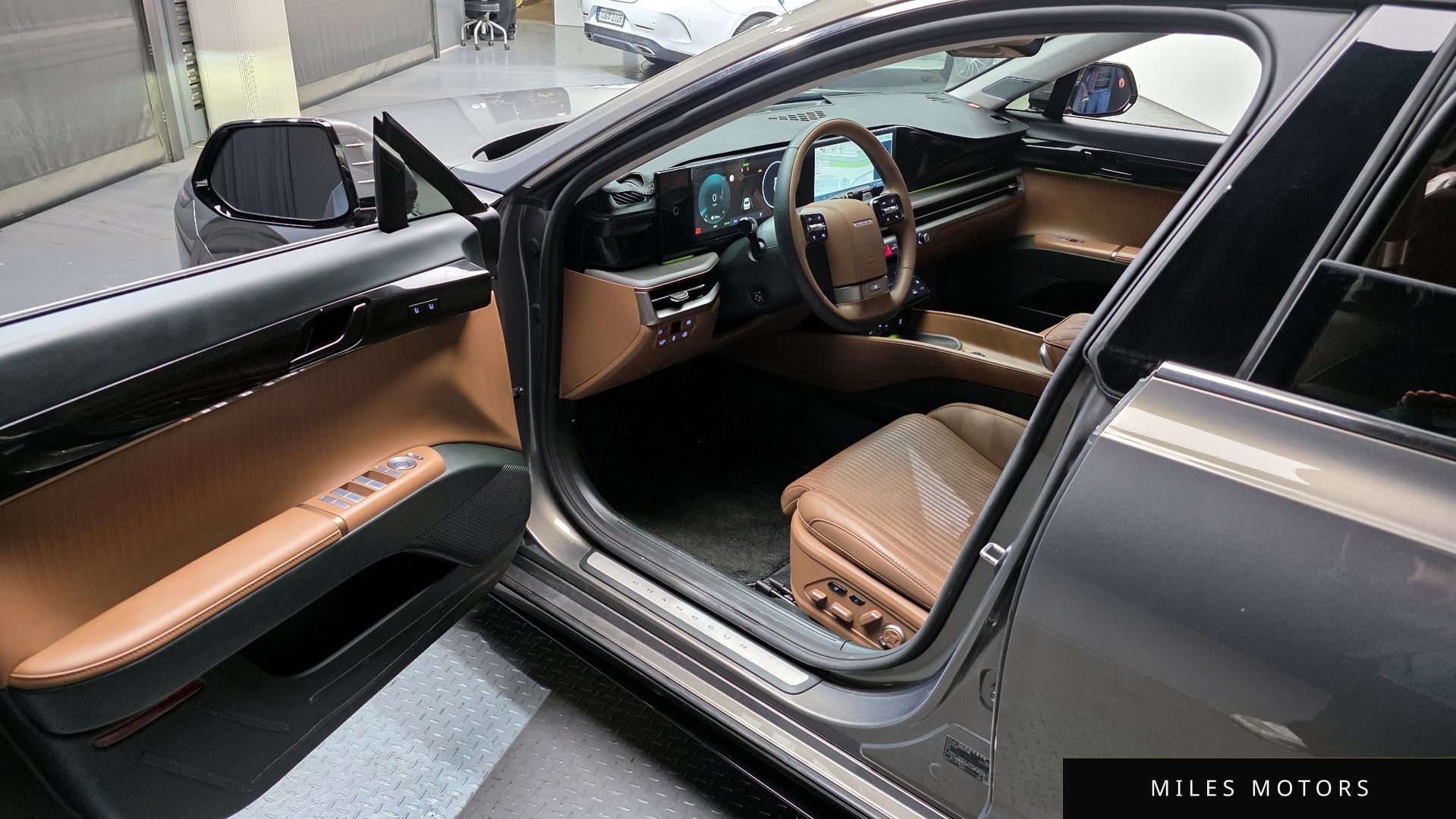 Hyundai Grandeur 2023 — миниатюра 10