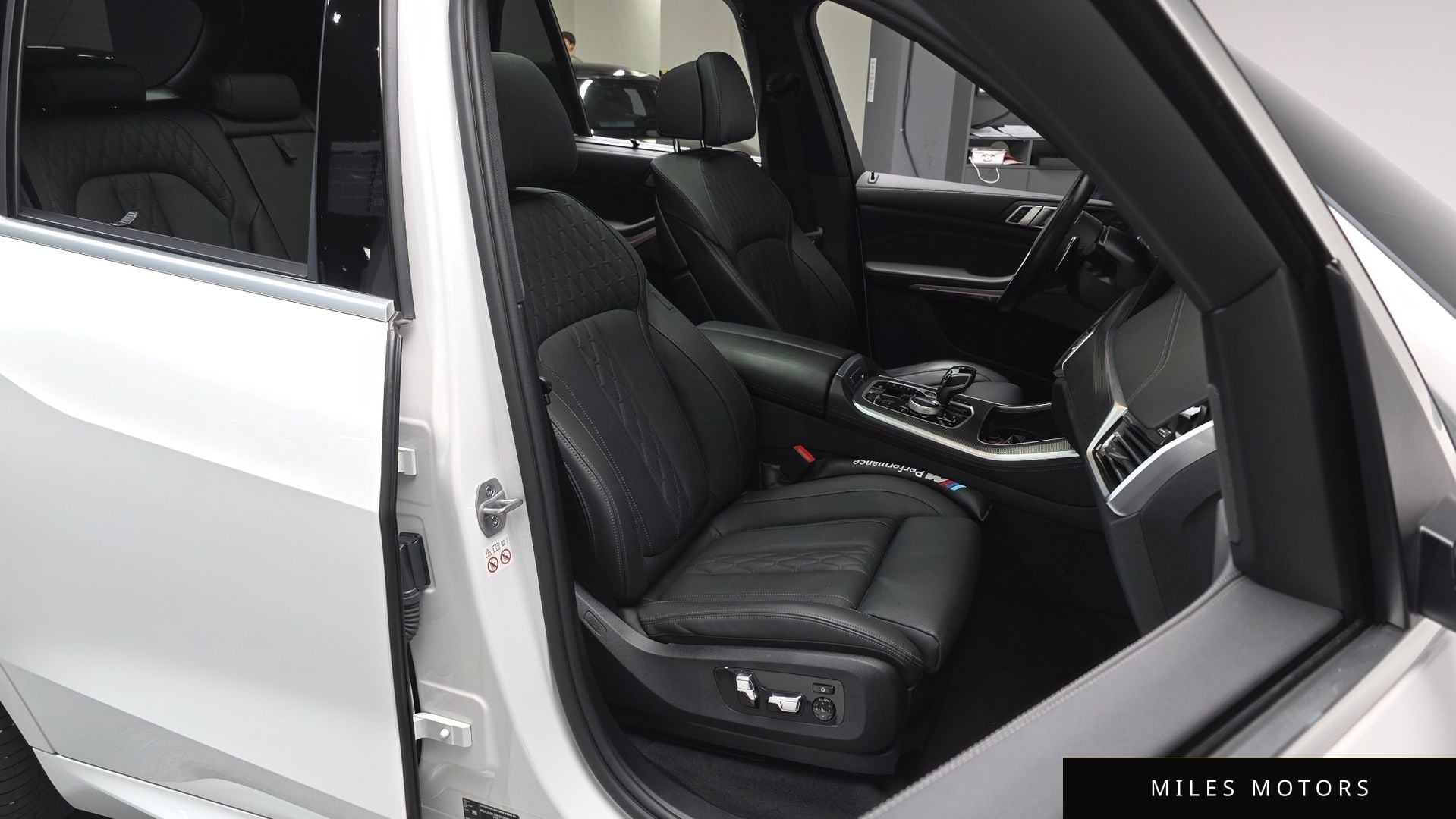 BMW X5 (G05) 2023 — миниатюра 12
