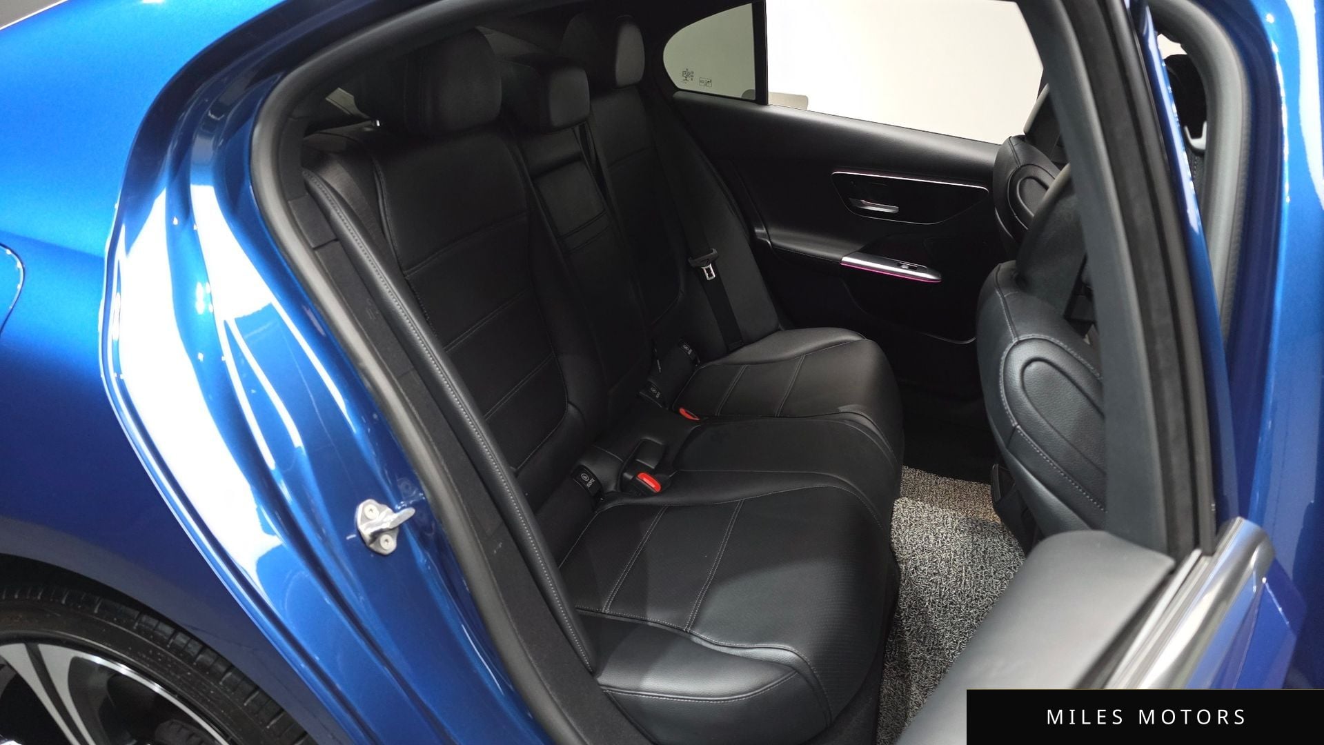 Mercedes-Benz C-Class W206 2023 — миниатюра 12