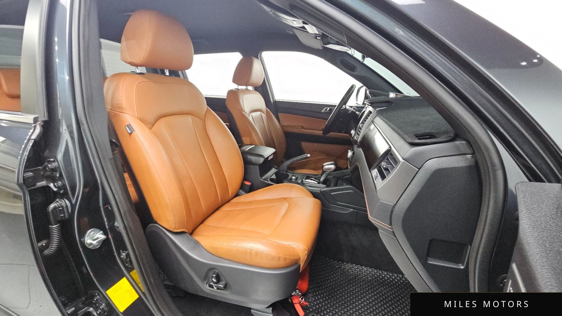 KG Mobility Rexton 2022 — миниатюра 11
