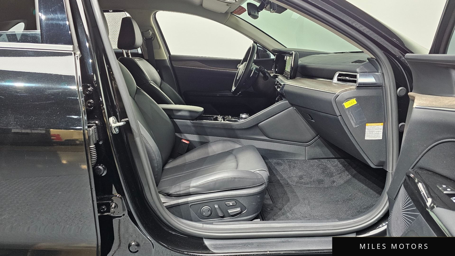 Kia K5 2023 — миниатюра 11