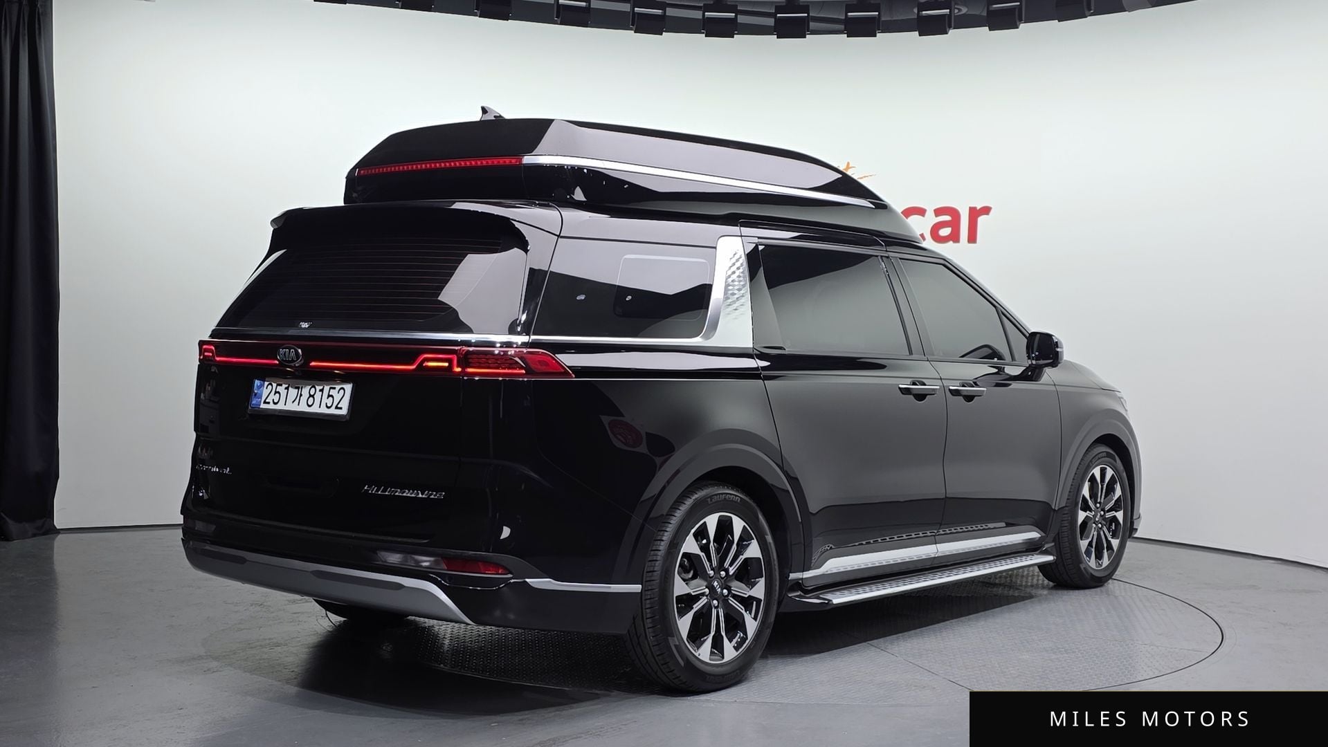 Kia Carnival 2021 — миниатюра 2