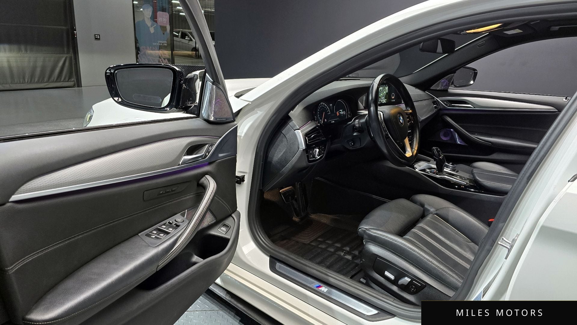 BMW 5 Series (G30) 2017 — миниатюра 11