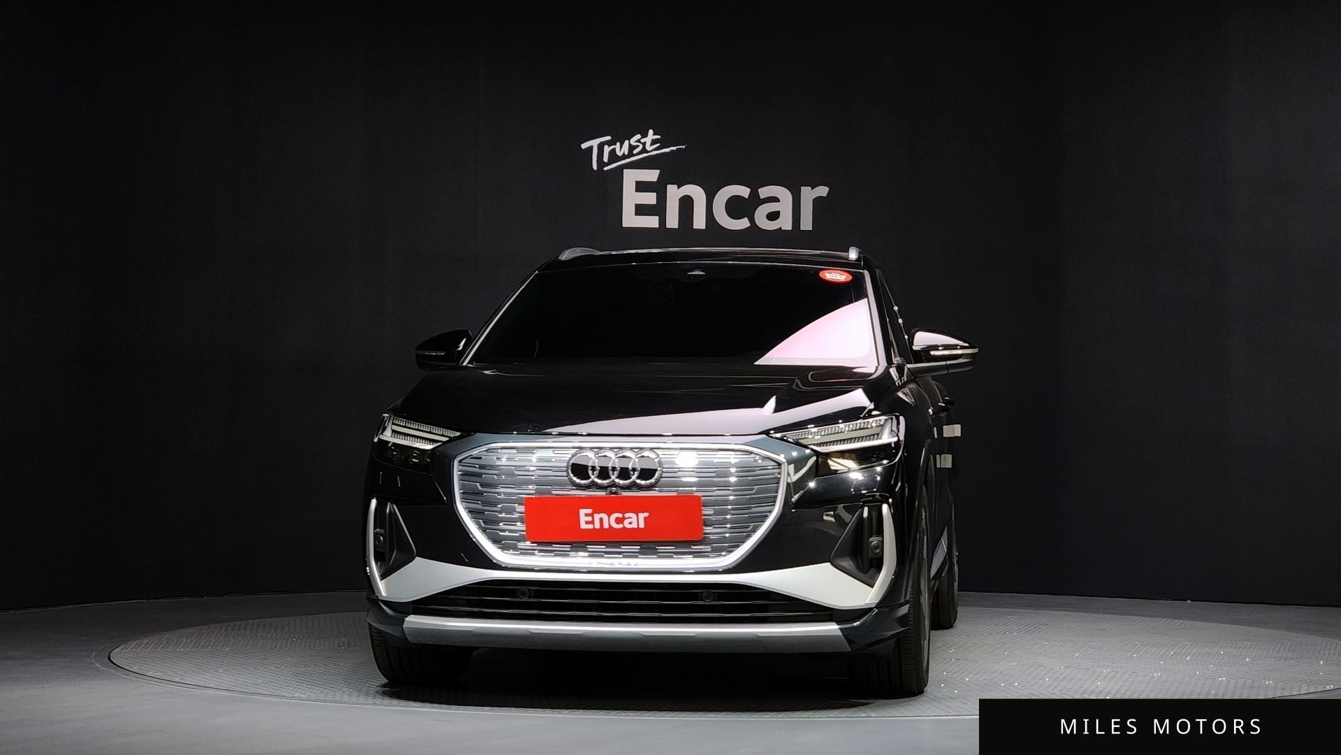 Audi Q4 e-tron 2022 — миниатюра 3