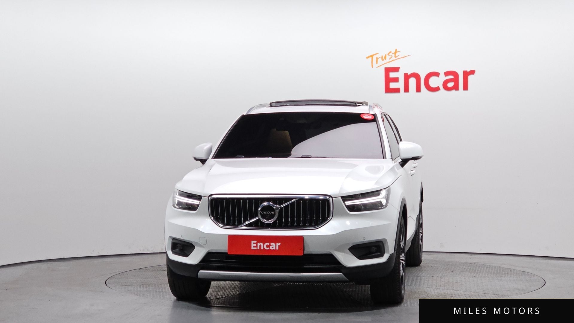 Volvo XC40 2022 — миниатюра 3