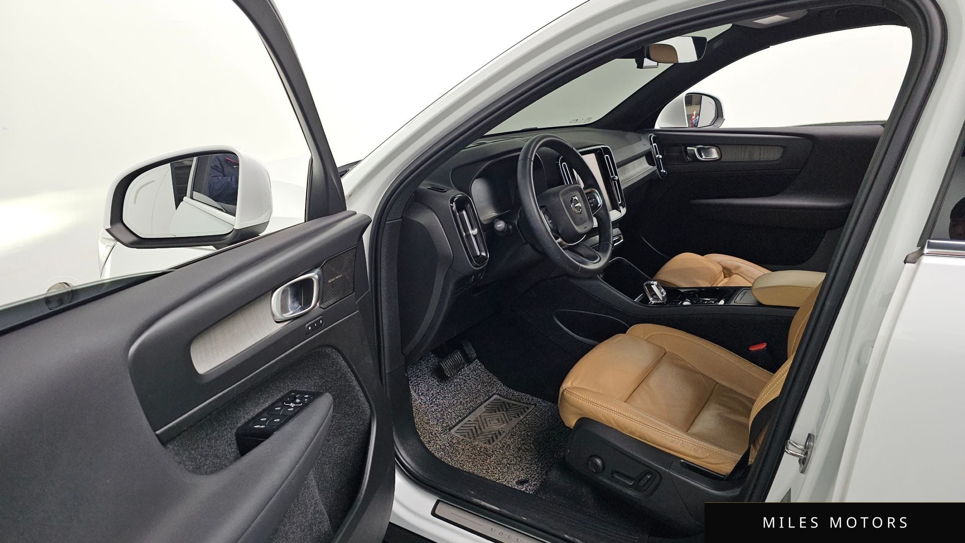 Volvo XC40 2022 — миниатюра 10